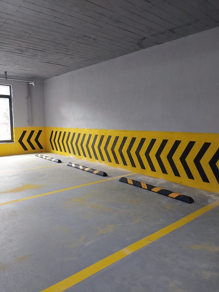 Kapalı Otopark Çizgi ve Stoper Montajı Uygulaması