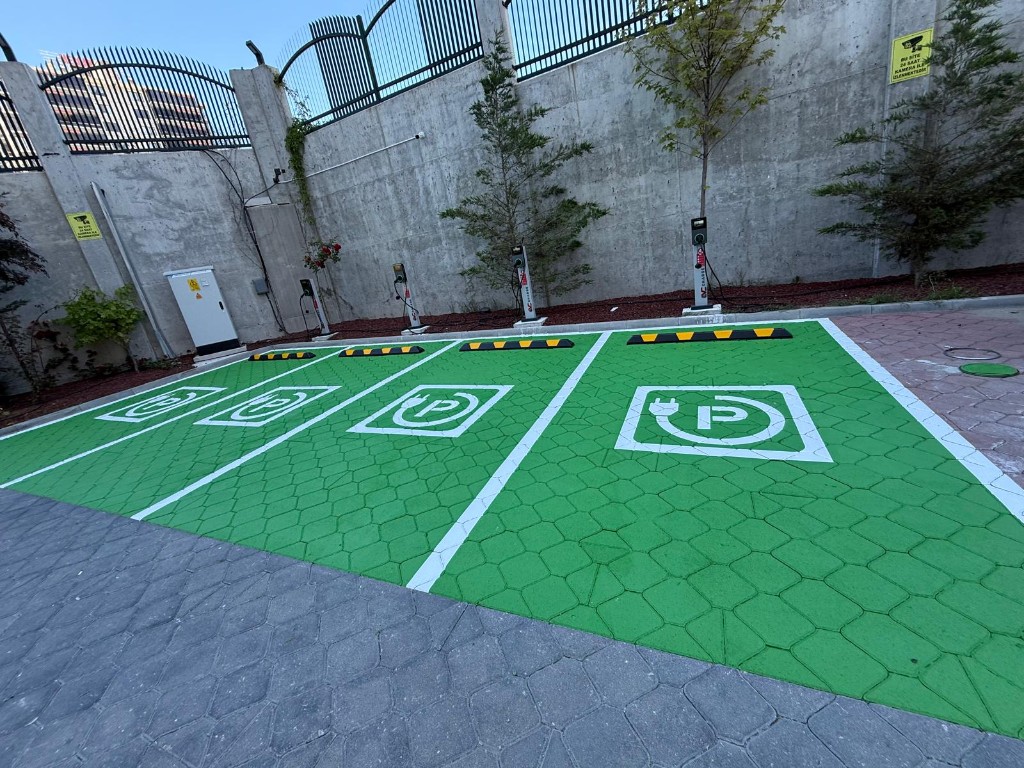 Elektrikli Araç Şarj Alanı İşaretleme